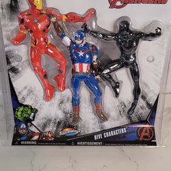 Swimways  Marvel Avengers Dive Characters-Iron Man Captain America Black Panther