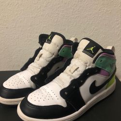 Jordan 1 High Pastel Black Toe