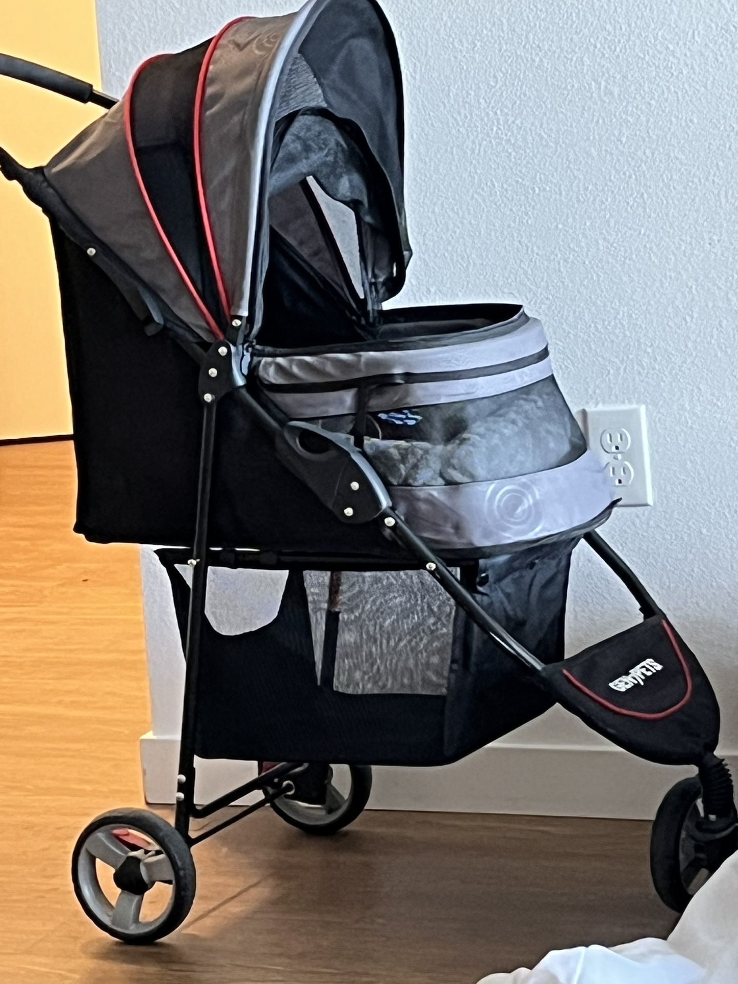 DOG STROLLER, BARELY USED