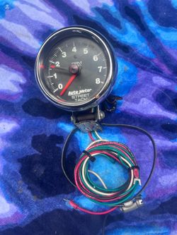Auto Meter 8000 RPM Tachometer