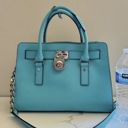 BLUE MK PURSE