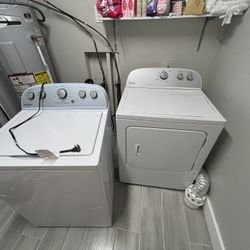 Set The Washer And Dryer Used Working Good 