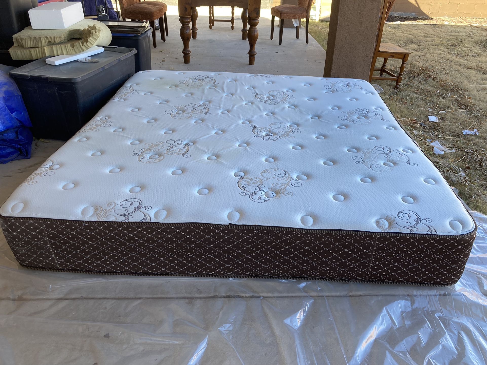 KING SIZE DOUBLE SIDED MATTRESS for Sale in Sunland Park, NM OfferUp
