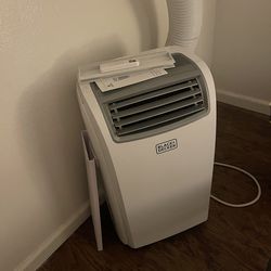 Black Decker Portable AC unit