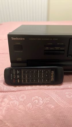 Technics 5 Disc CD Changer player  SL-PD887