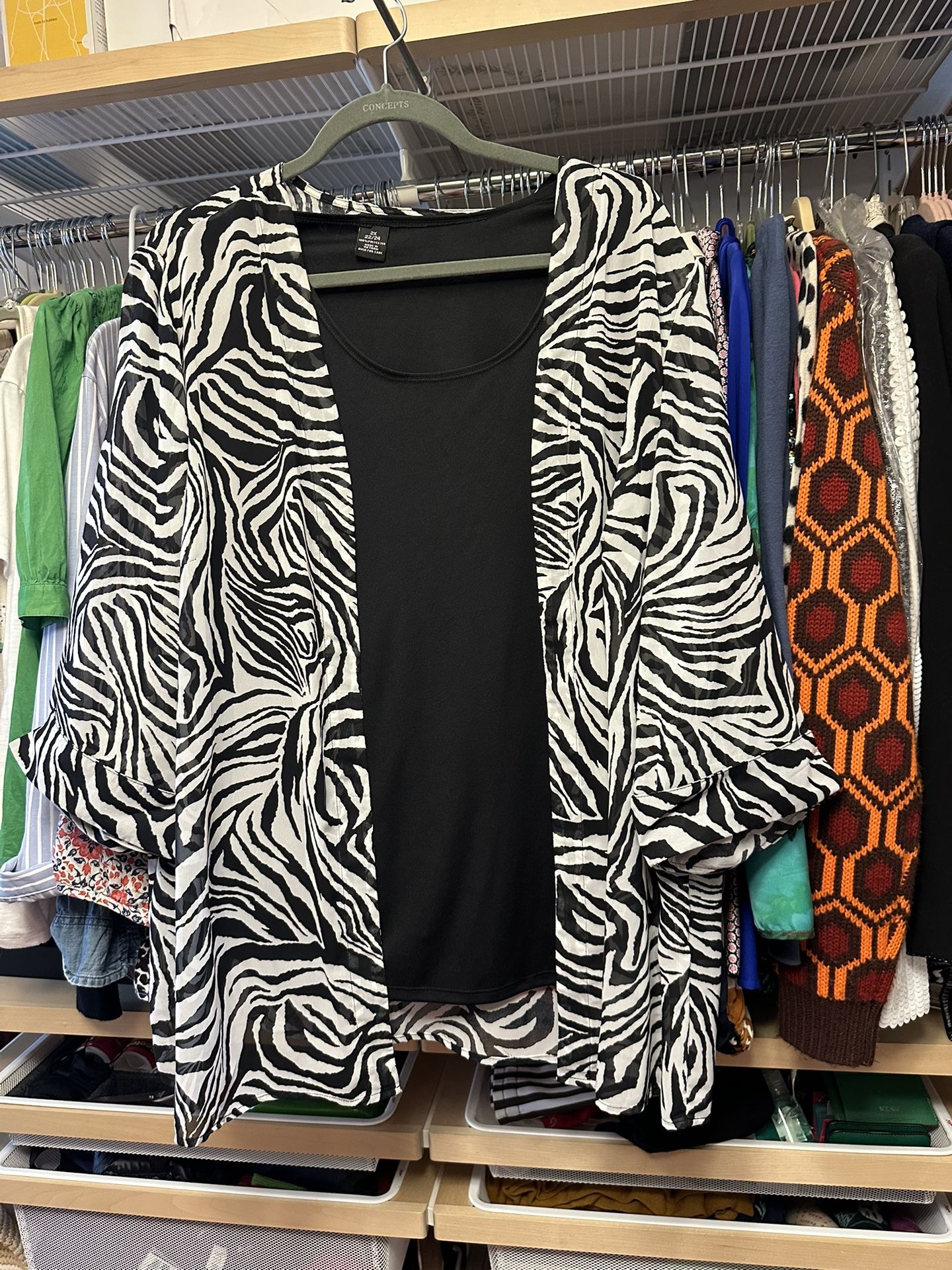 Nice Blouse In Perfect Condition Almost New Size 22 22/24