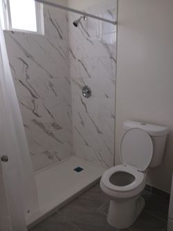 remodelacion De Bano Y Pisos