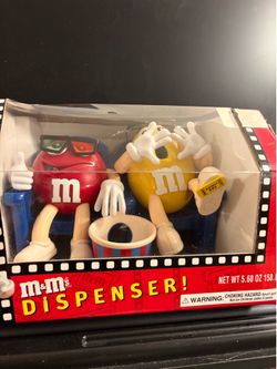 M and M figurines