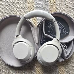 Song WH-1000XM4 Headphones