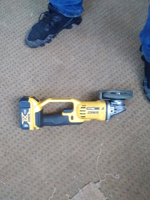 DeWalt 20v XR Brushless Angle grinder