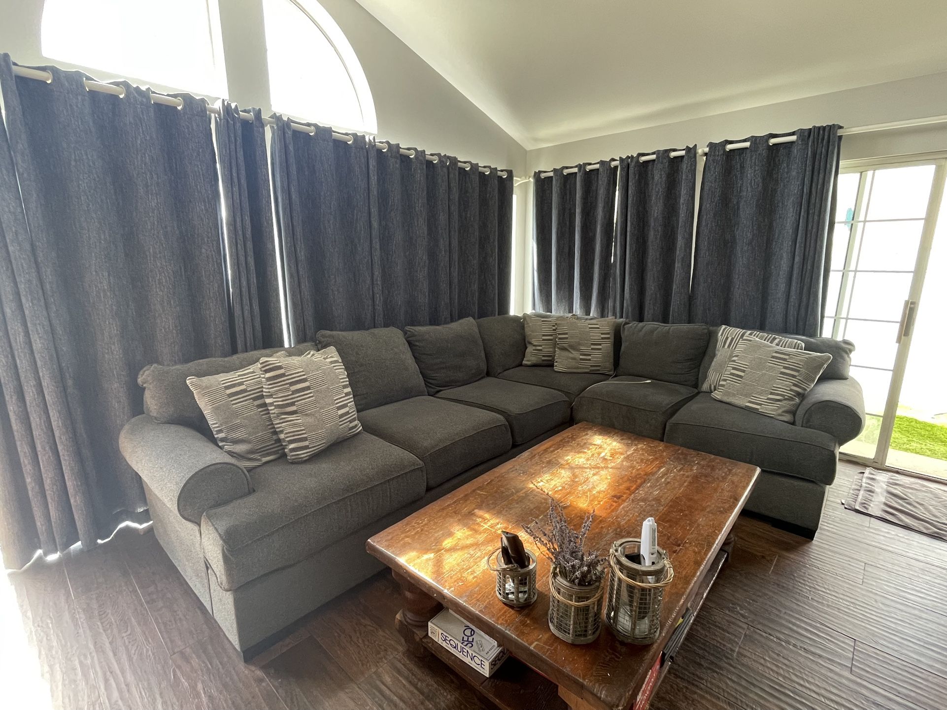 Sectional Sofa
