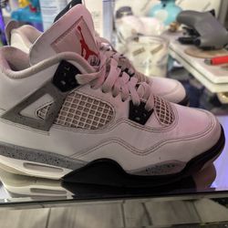 Jordan 4 Retro White Cement  kids size 5.5