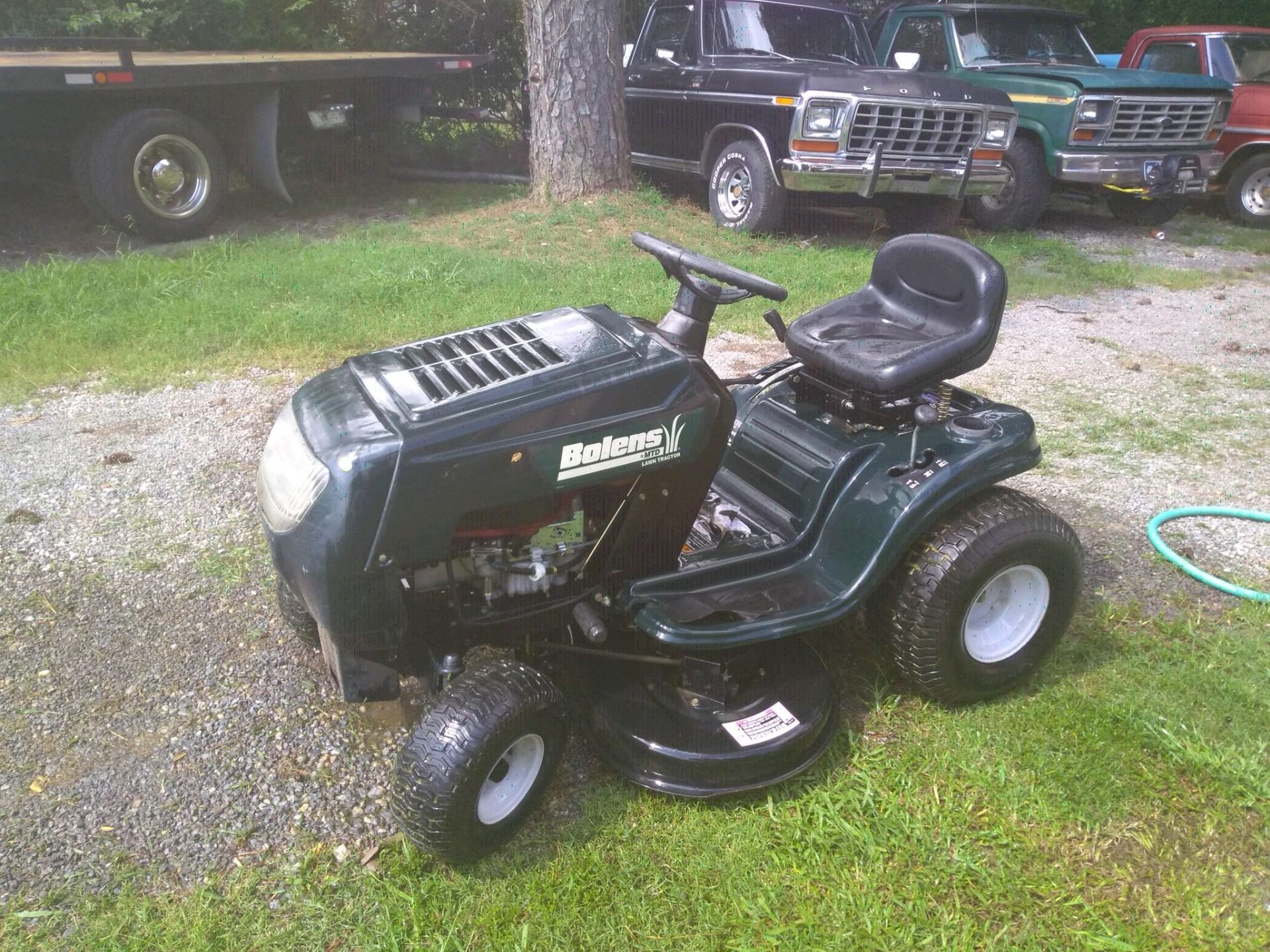 Mtd discount lawn tractor