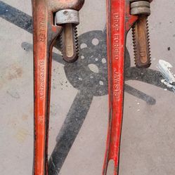 Pipe Wrench