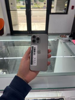 iPhone 16 Pro Max 512GB (Unlocked)