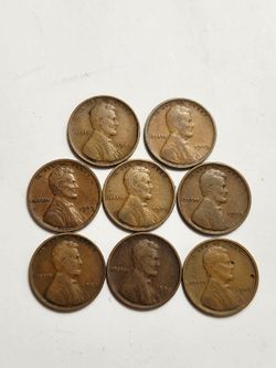 Lot of (8)  1909 Wheat Cent Penny Coins / First Year Coins