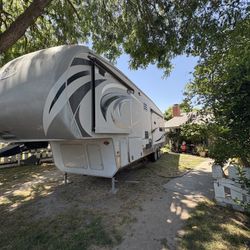 Fifth Wheel Big Country 2014