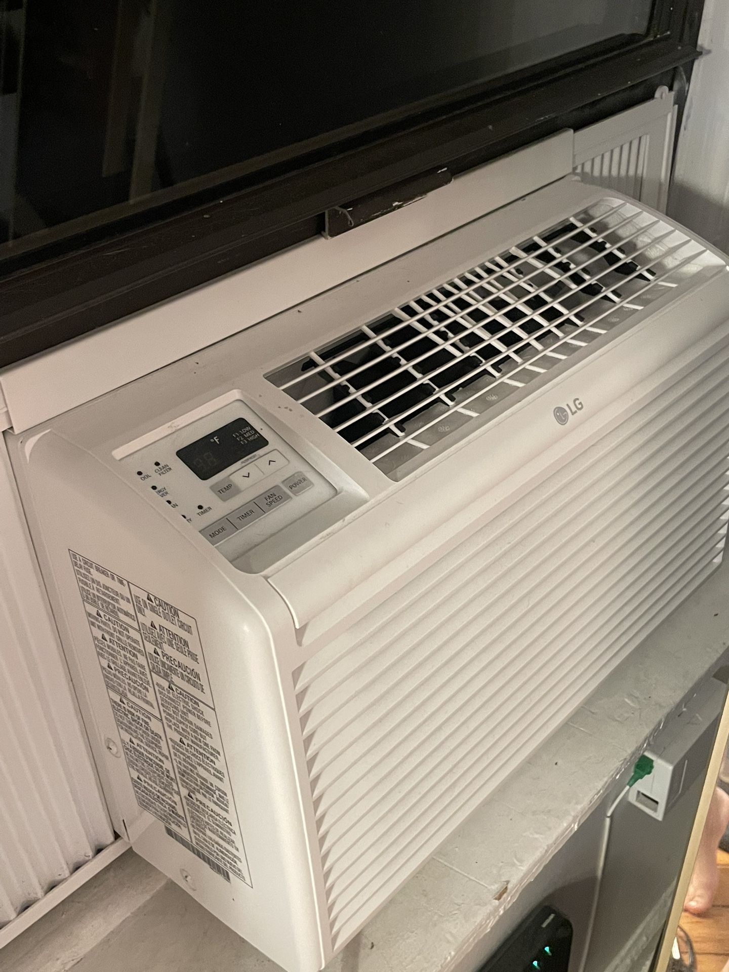 LG Window AC