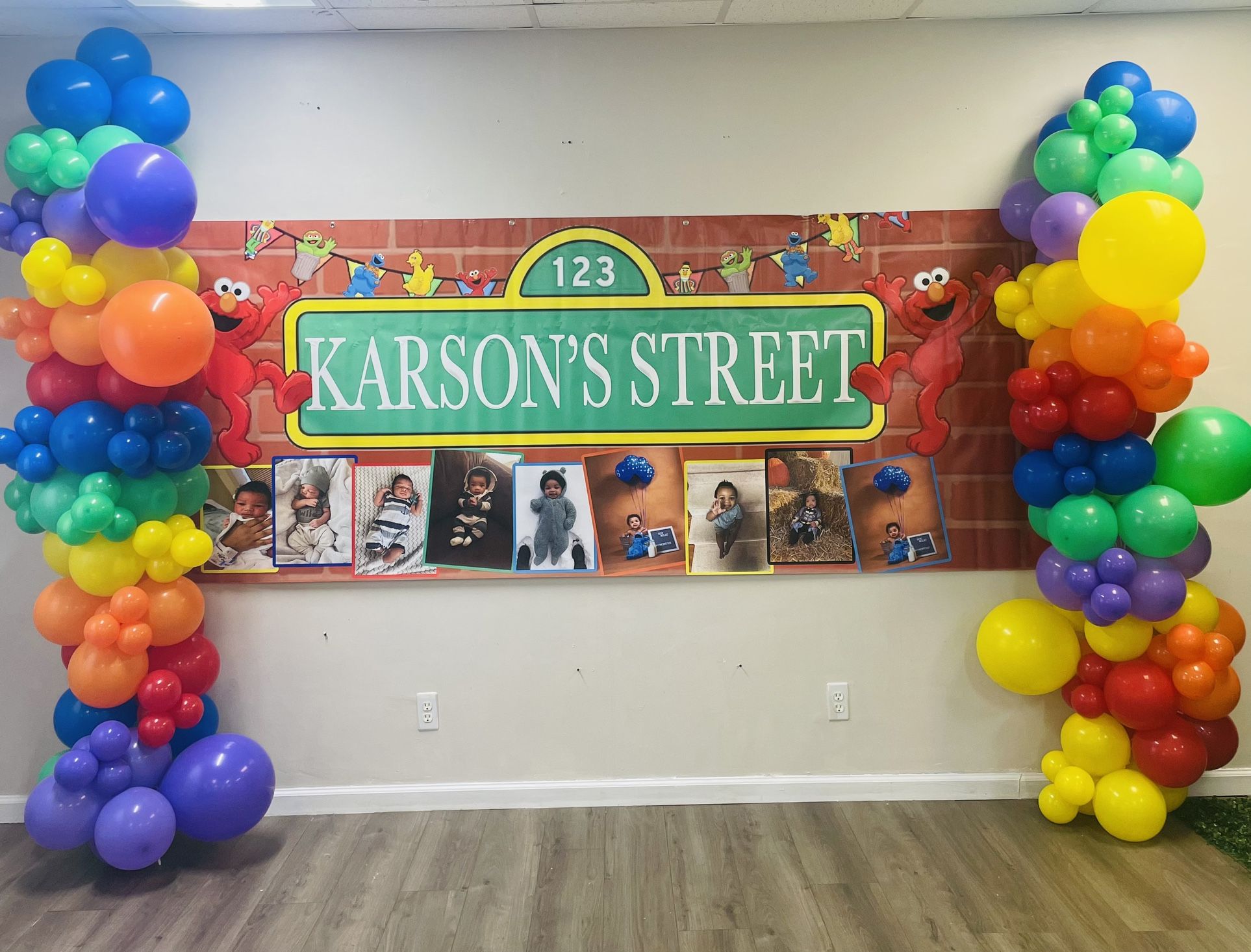 $100 balloon garlands 