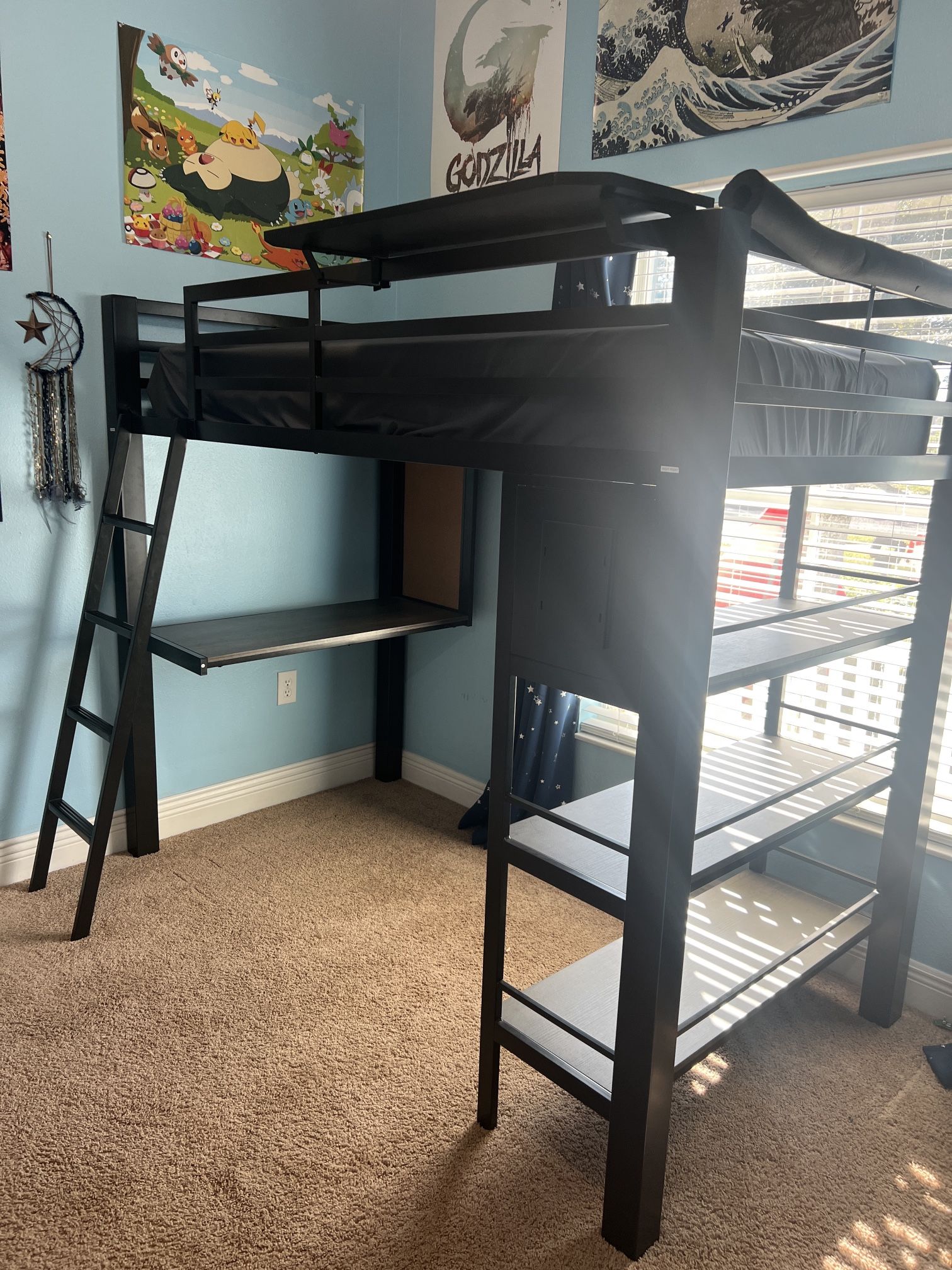 Bunkbed Twin Size With Shelves
