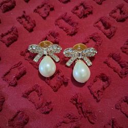 Designer Monet JC Penny Necklace/Earing Set