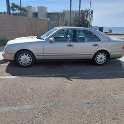 1998 E320 Mercedes 