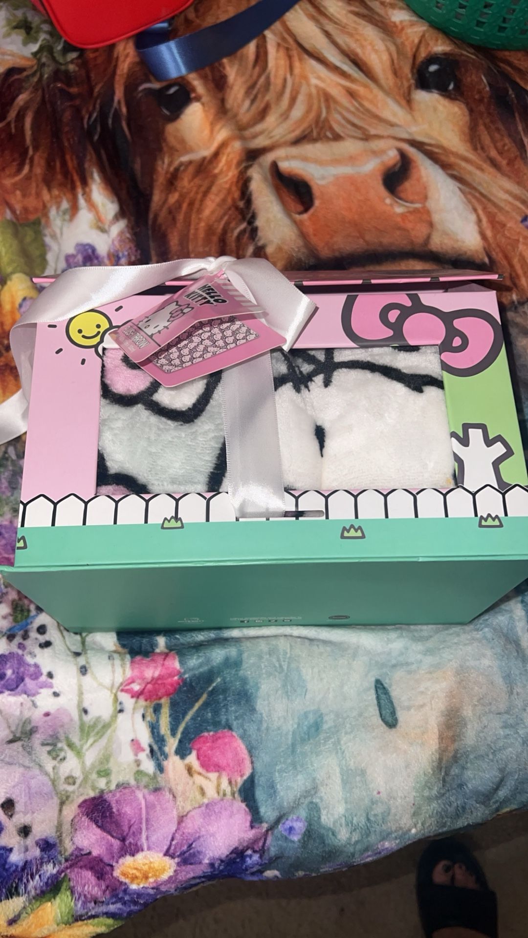 Hello Kitty Throw Blanket