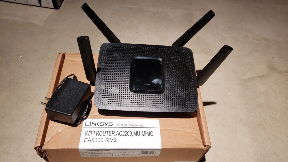 Linksys EA8300 Tri-band Wireless Router