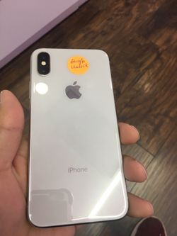 iPhone X 64GB Unlocked With Free Charger