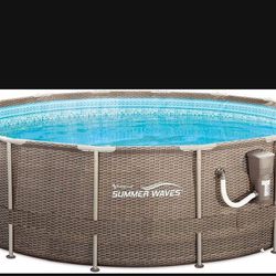 XL Used Pool With Extras