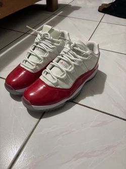 Nike Jordan 11 low Cherry