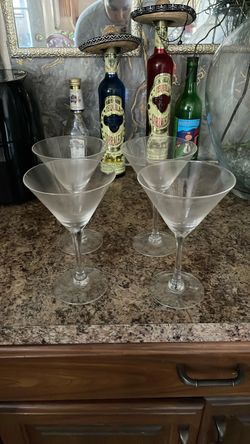 Set of 4 Clear Martini Glasses