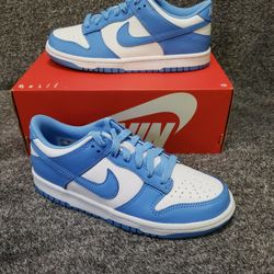 Dunks Sz 5.5Y & 7Y 