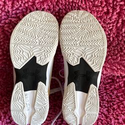 size 5 underarmour shoes never worn just sitting in the garage