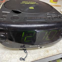 Sony Dream Machine ICF-CD815 CD Alarm Clock Radio, CD not working 