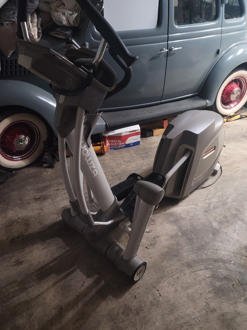 Yowsa Fitness Eliptical 