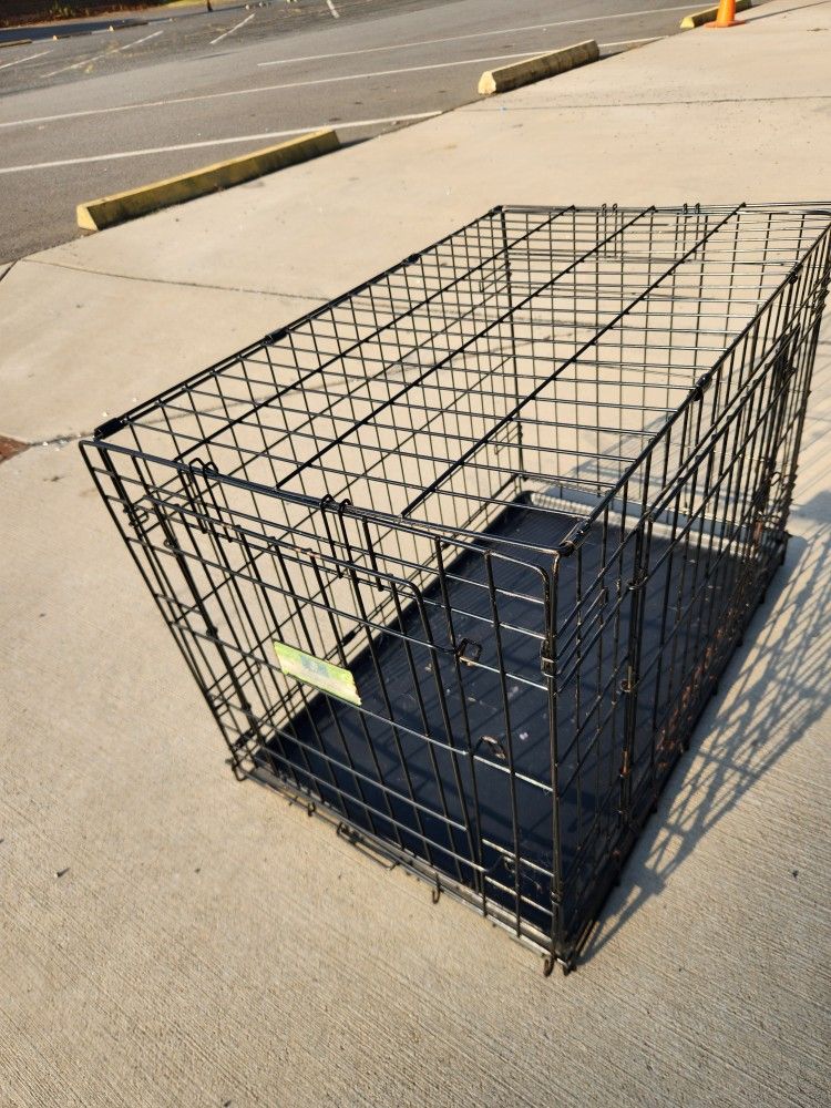 30" Dog Kennel Medium