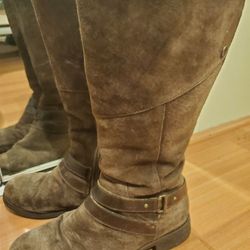 Size 8 The North Face Women's Riding Boots
