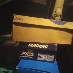 Acsics Shoes. Dude Size 12