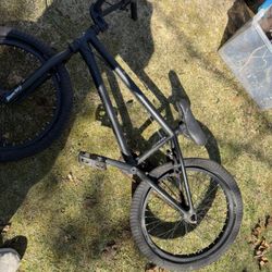 3 Bmx. Bikes. Gt Sunday Mongoose 