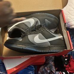 Gray Low Dunks