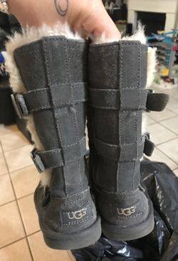 Grey uggs boots