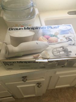 Mimipimer plus hand held mixer new open box