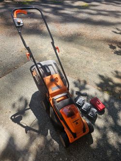 Electric battery powered mower