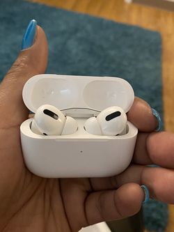 Apple EarPods. Never Used