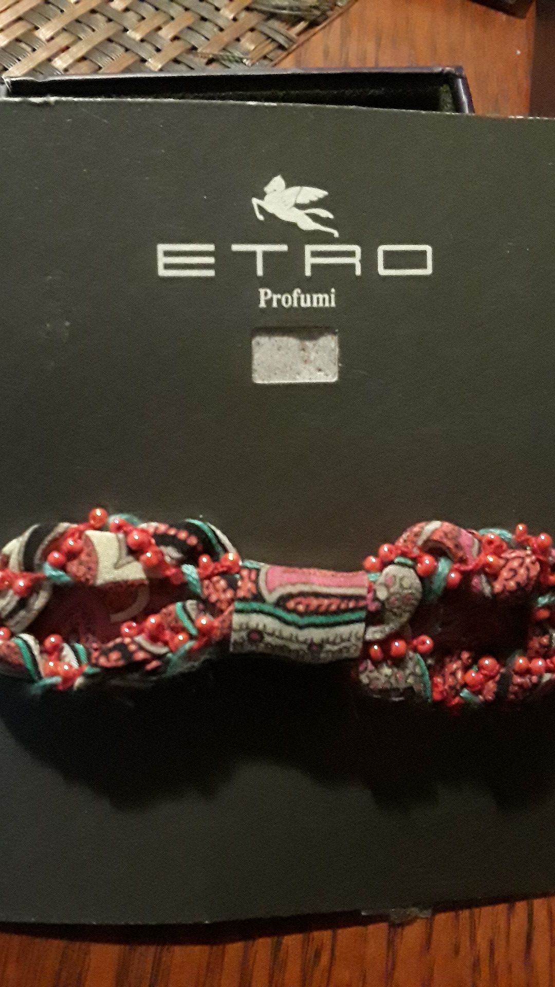 Absolutely Gorgeous Italian Designer's ETRO MILANO accessory. Made in Italy.