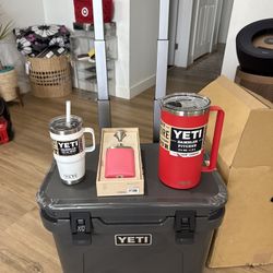 YETI COOLER 32 Roadie New Combo Pitcher , Flask And Rumbler Combo 