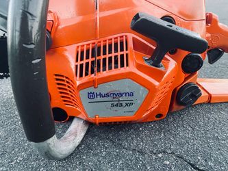 Husqvarna Commercial Gas Chainsaw