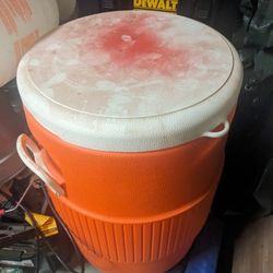 Water Drink Container Used Once Or Twice