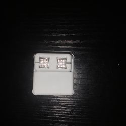 Brand New Men Earrings